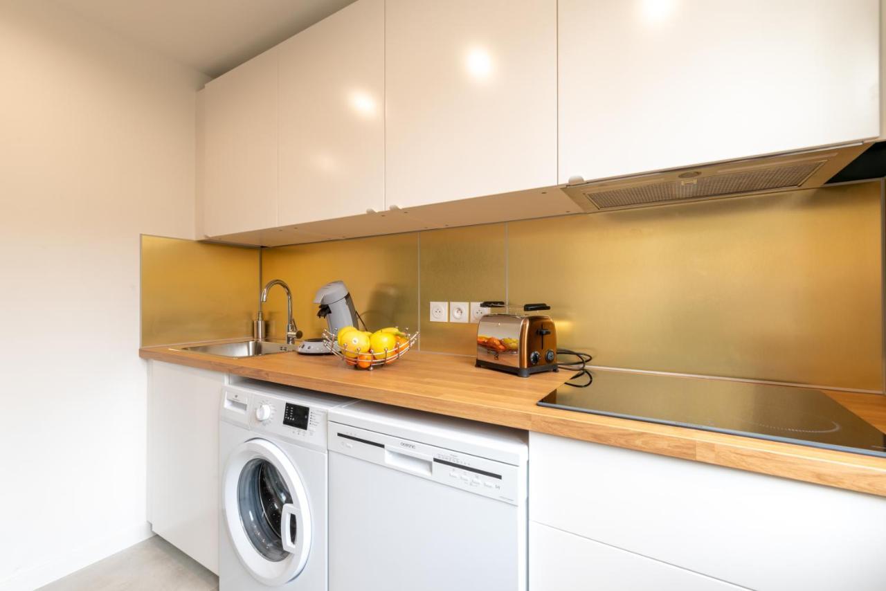 Amja Proche Clinique Saint-Roch Apt 3 Chambres 3 Salles De Bain Parking Gratuit Ideal Famille Groupe Coworking 10 Min Centre Ville 10 Min Plage 5 Min Sortie Autoroute Montpellier Zewnętrze zdjęcie